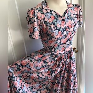 Laura Ashley size 8 womens prairie dress midi floral puff sleeve vintage cotton